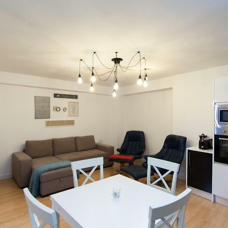 S87 Apartment Alicante Bagian luar foto
